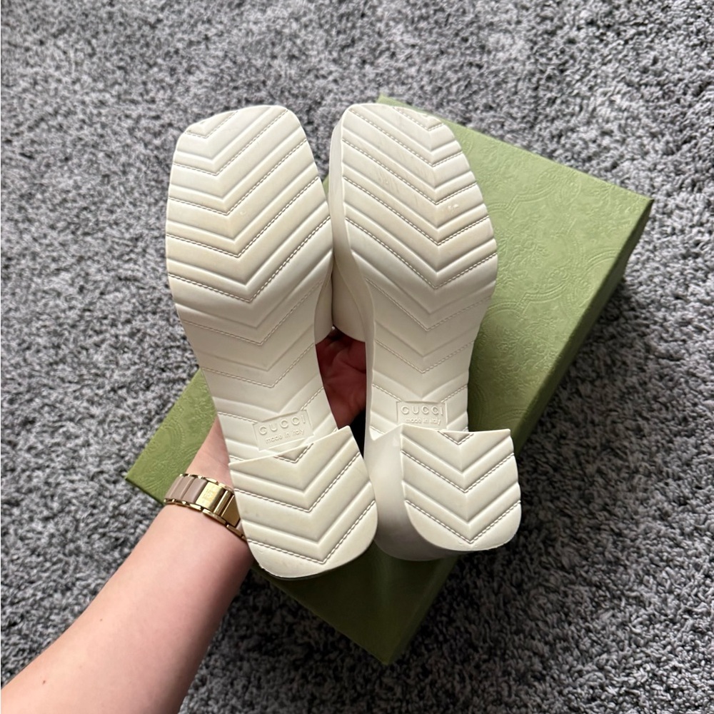 Gucci Cream Embossed Logo Slide Sandals - Picture 16 of 16